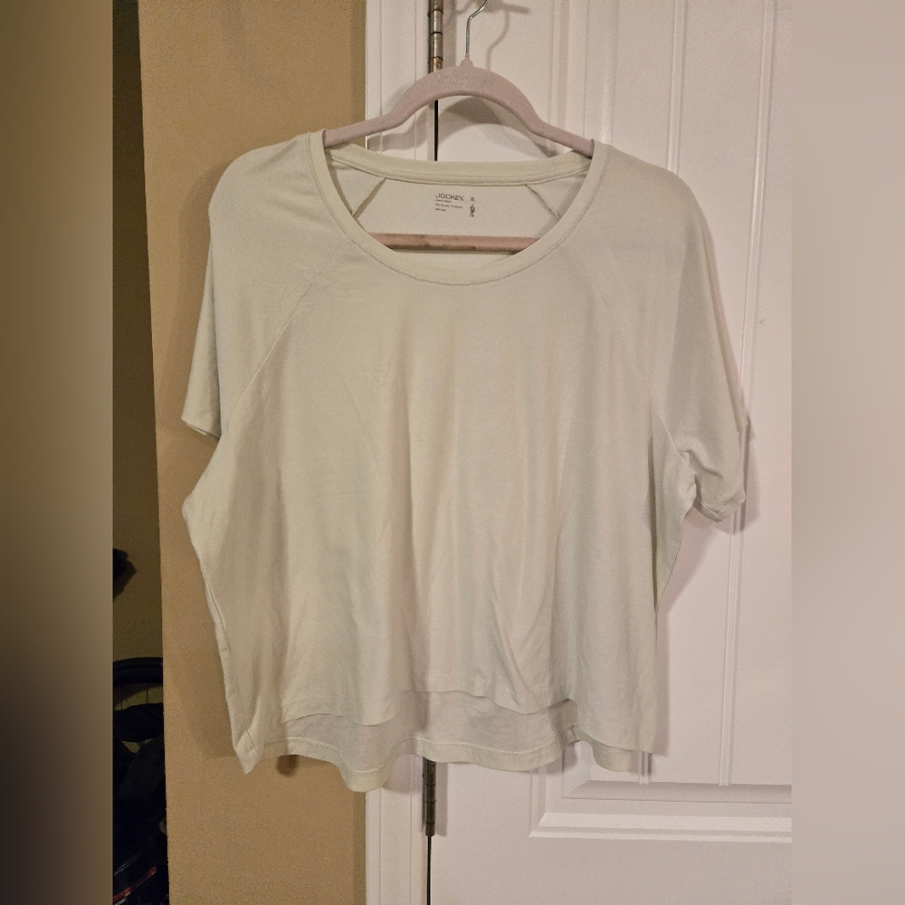 Jockey Cropped Cream Top Sz XL
